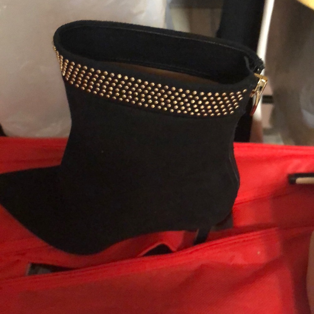 Booties - Picture 4 of 6